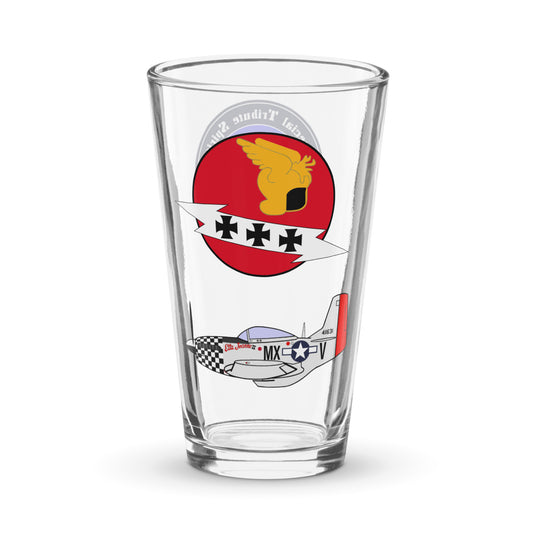 P-51 Mustang drinking glass featuring 82nd Fighter Squadron insignia and Lt. Col. Huie Lamb's Etta Jeanne II aircraft with checkered nose art. WWII aviation gift for veterans and pilots.